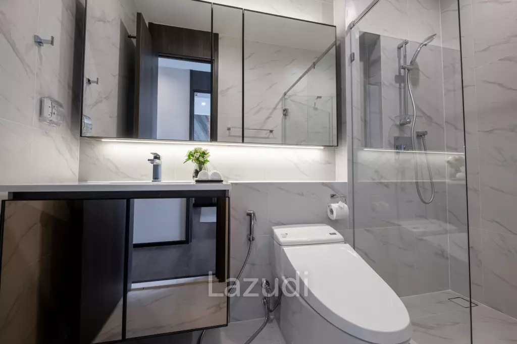 Luxurious 1-Bed Condo in AESTIQ Thonglor, Bangkok