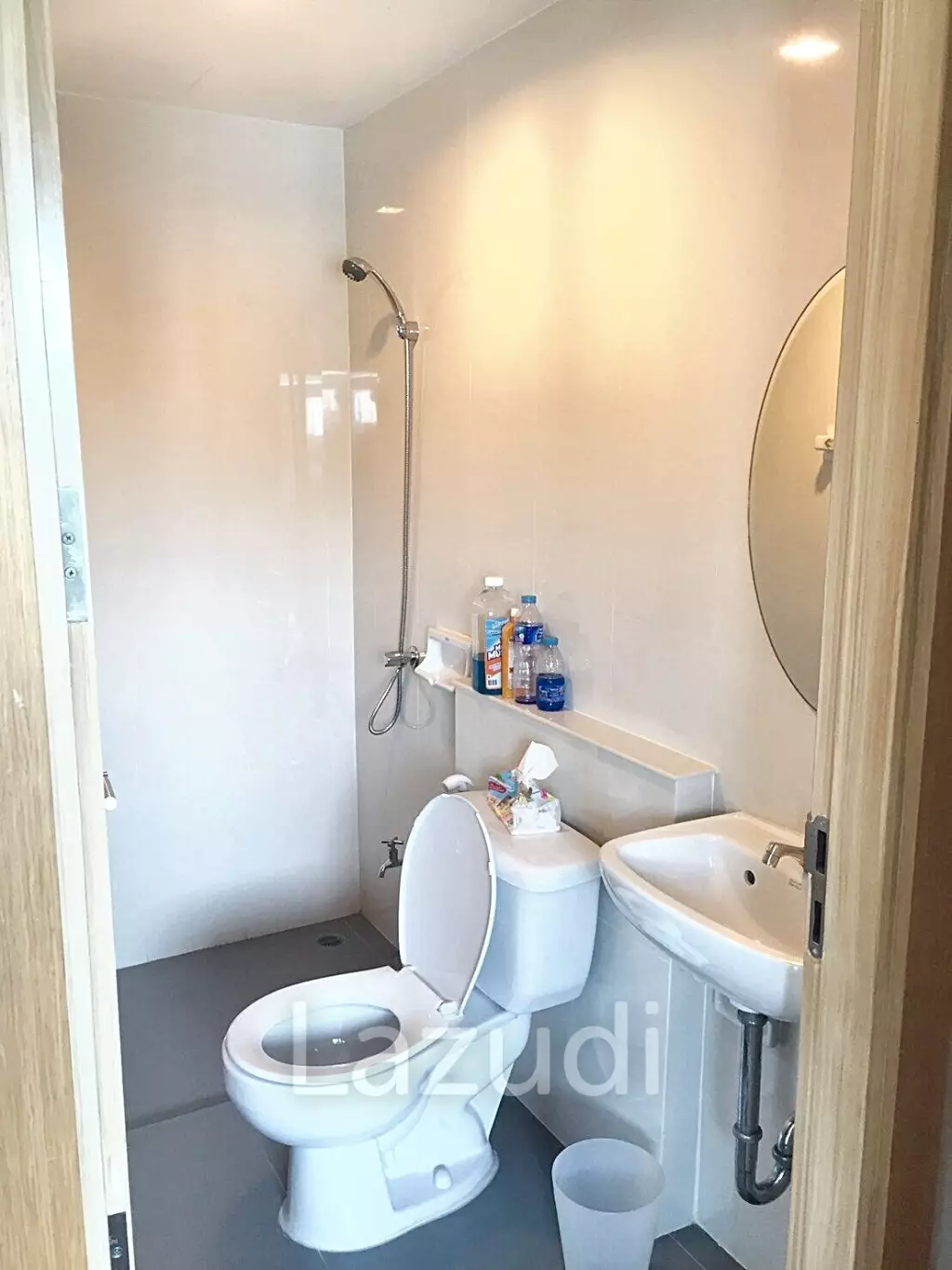 3 Bedroom 3 Bathroom 245 SQ.M L8 Residence