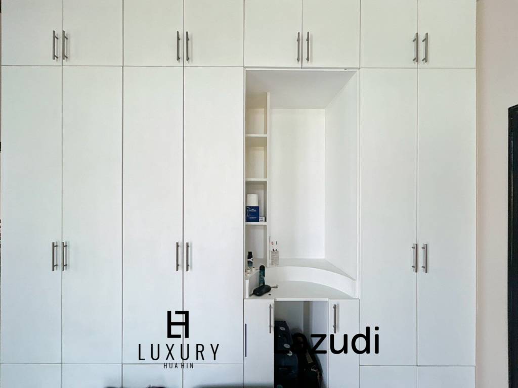 1,128 metro cuadrado 3 ` 4 Baño Villa de Alquiler