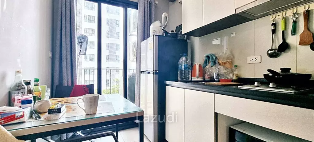 1 Bedroom 1 Bath 29.44 SQ.M. The Base Central Pattaya