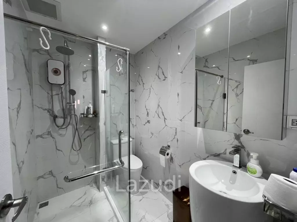 3 Beds 2 Baths 160 SQ.M. Pattaya Lagoon Village