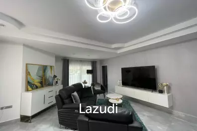 3 Beds 2 Baths 160 SQ.M. Pattaya Lagoon Village