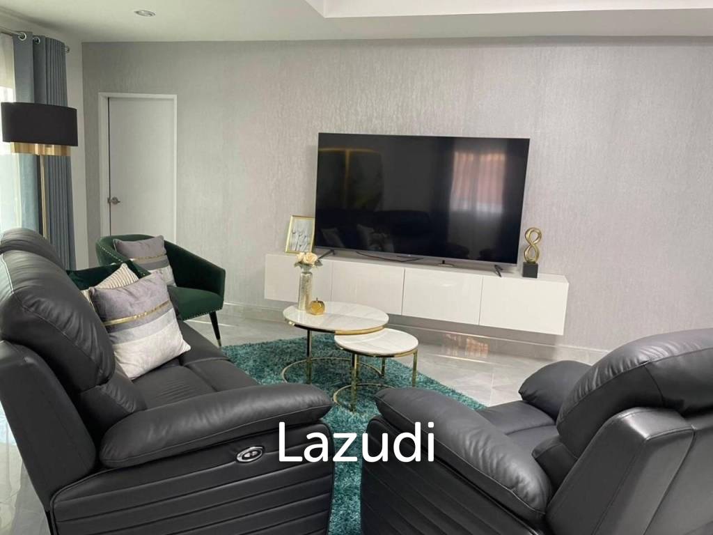 3 Beds 2 Baths 160 SQ.M. Pattaya Lagoon Village