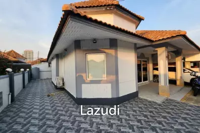 3 Beds 2 Baths 160 SQ.M. Pattaya Lagoon Village