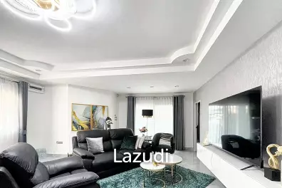 3 Beds 2 Baths 160 SQ.M. Pattaya Lagoon Village