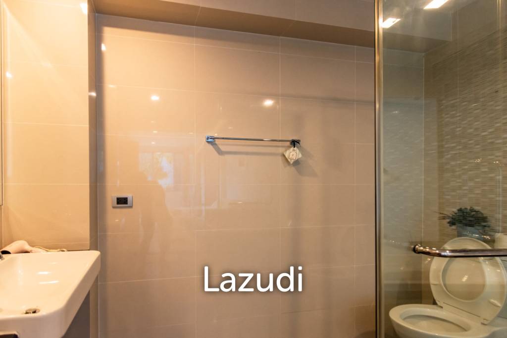 THE CREST SANTORA : Luxurious 2 Bed Condo in Hua Hin