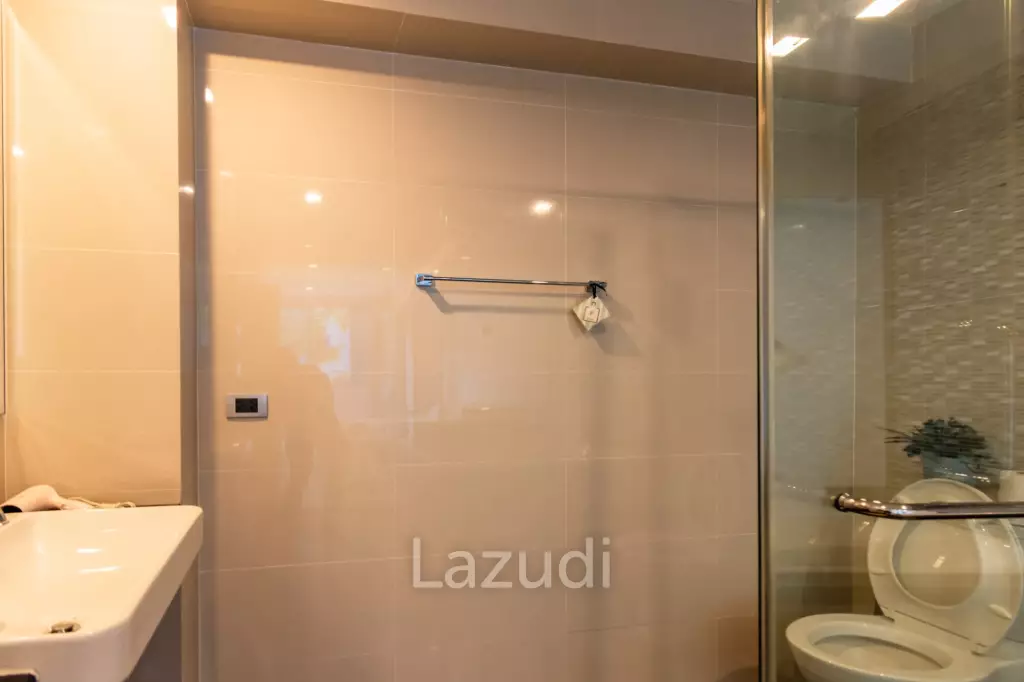 THE CREST SANTORA : Luxurious 2 Bed Condo in Hua Hin