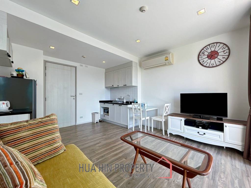 Summer Hua Hin : 1 Bed 1 Bath Condo With Pool View