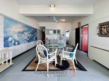 2 Bed Condo With Sea And Mountain Views