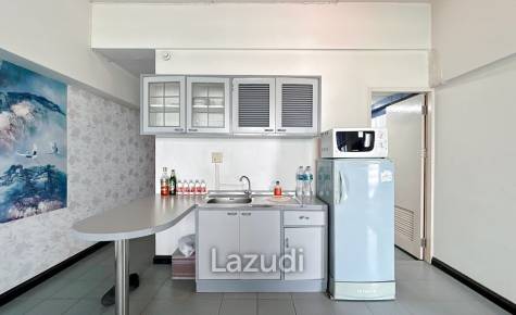2 Bed Condo With Sea And Mountain Views
