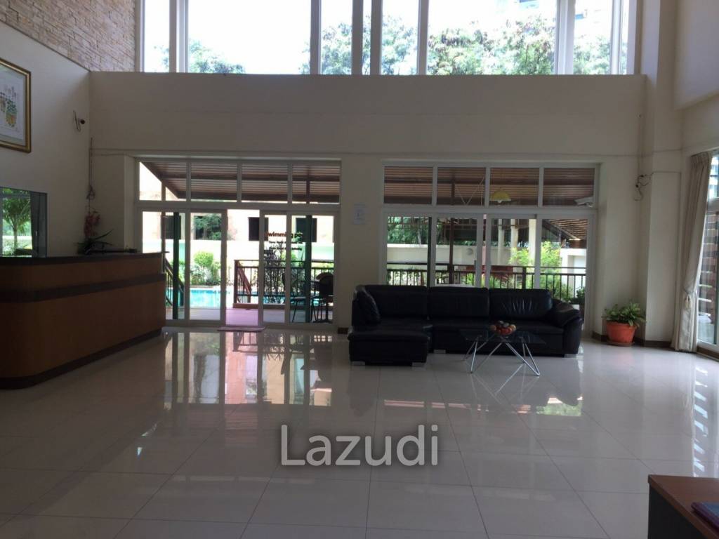 Studio for rent in Emerald Palace Pratamnak