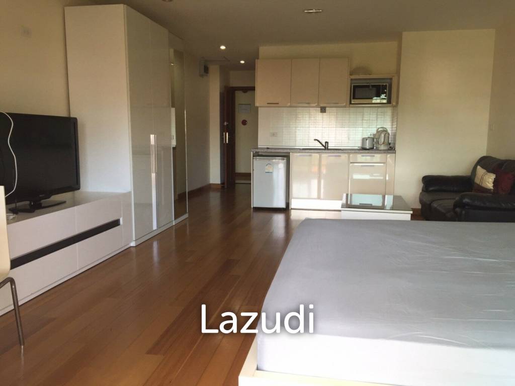 Studio for rent in Emerald Palace Pratamnak
