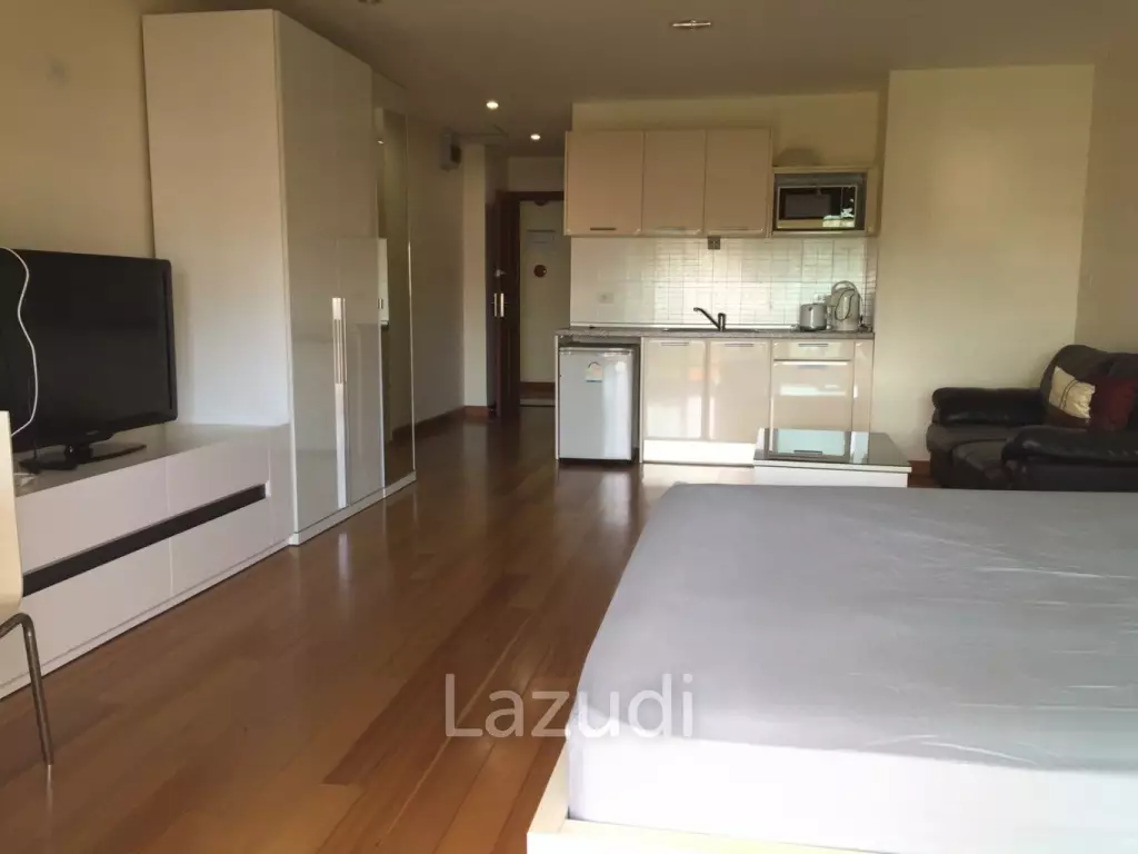 Studio for rent in Emerald Palace Pratamnak