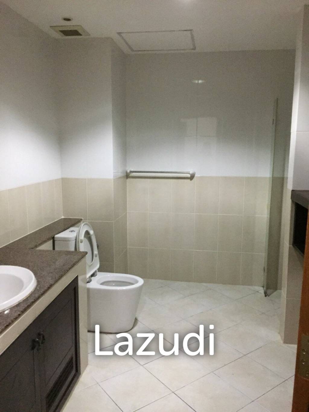Studio for rent in Emerald Palace Pratamnak