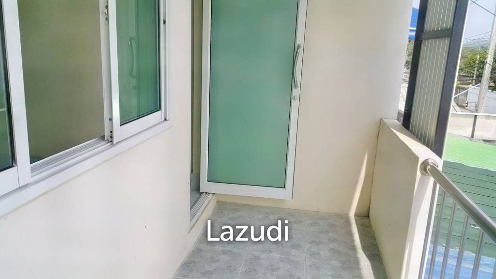 3 Storey Building for Sale in Sattahip