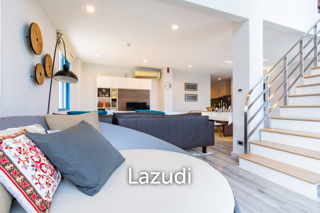 THE CREST SANTORA : Luxurious 3 Bed Beachfront Condo