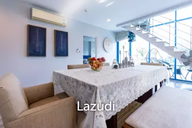 THE CREST SANTORA : Luxurious 3 Bed Beachfront Condo
