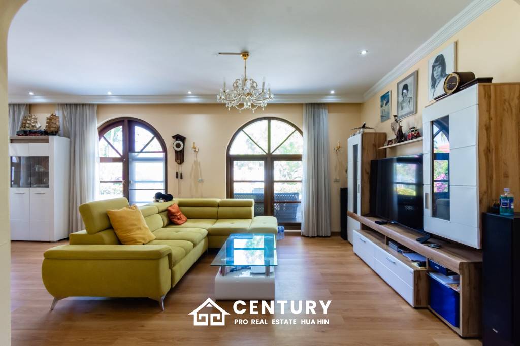 6,200 ตร.ม 11 เตียง โรงแรม For ขาย