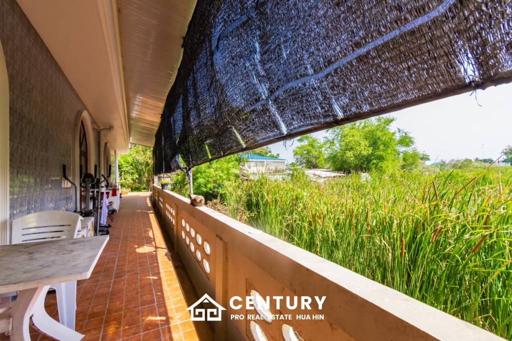 6,200 ตร.ม 11 เตียง โรงแรม For ขาย