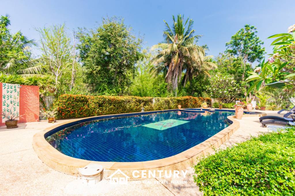 6,200 ตร.ม 11 เตียง โรงแรม For ขาย