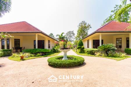 6,200 ตร.ม 11 เตียง โรงแรม For ขาย