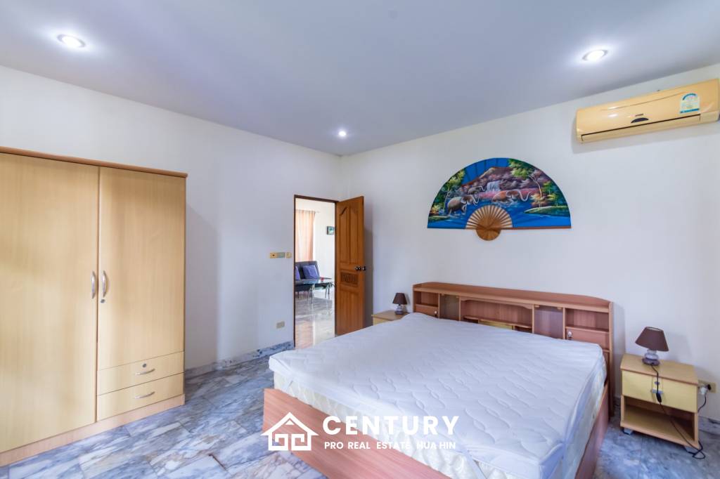 6,200 ตร.ม 11 เตียง โรงแรม For ขาย