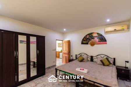 6,200 ตร.ม 11 เตียง โรงแรม For ขาย