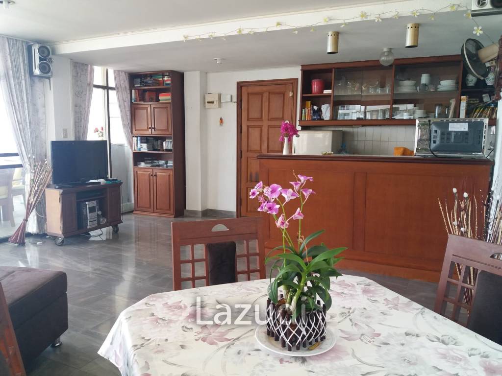 1 Bedroom Condo for Sale in Jomtien Condotel