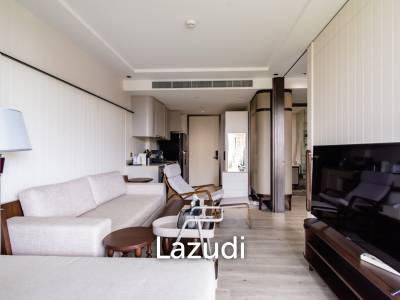 INTERCONTINENTAL RESIDENCE : Luxury 1 Bed Seaview Condo in Town