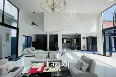 6 Beds 500SQ.M Superb Pool Villa