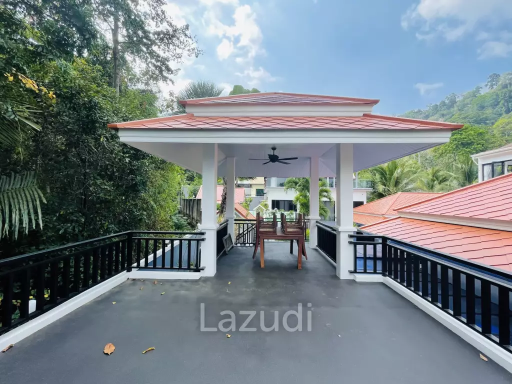 6 Beds 500SQ.M Superb Pool Villa
