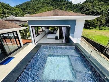 6 Beds 500SQ.M Superb Pool Villa