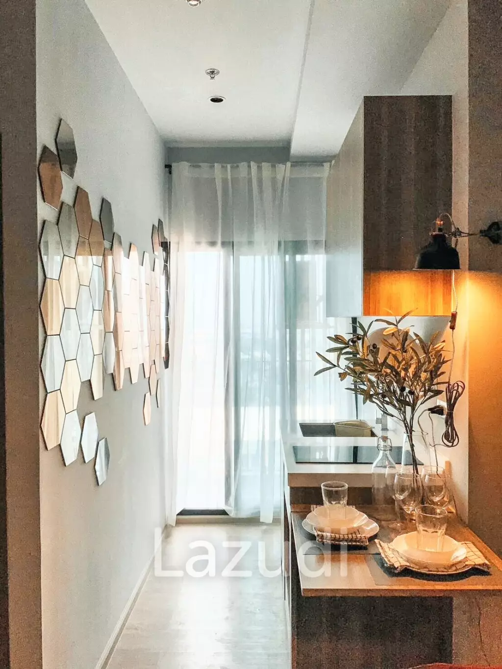 1 Bed 1 Bath 24 SQ.M Altitude Unicorn Sathorn-Tha Phra
