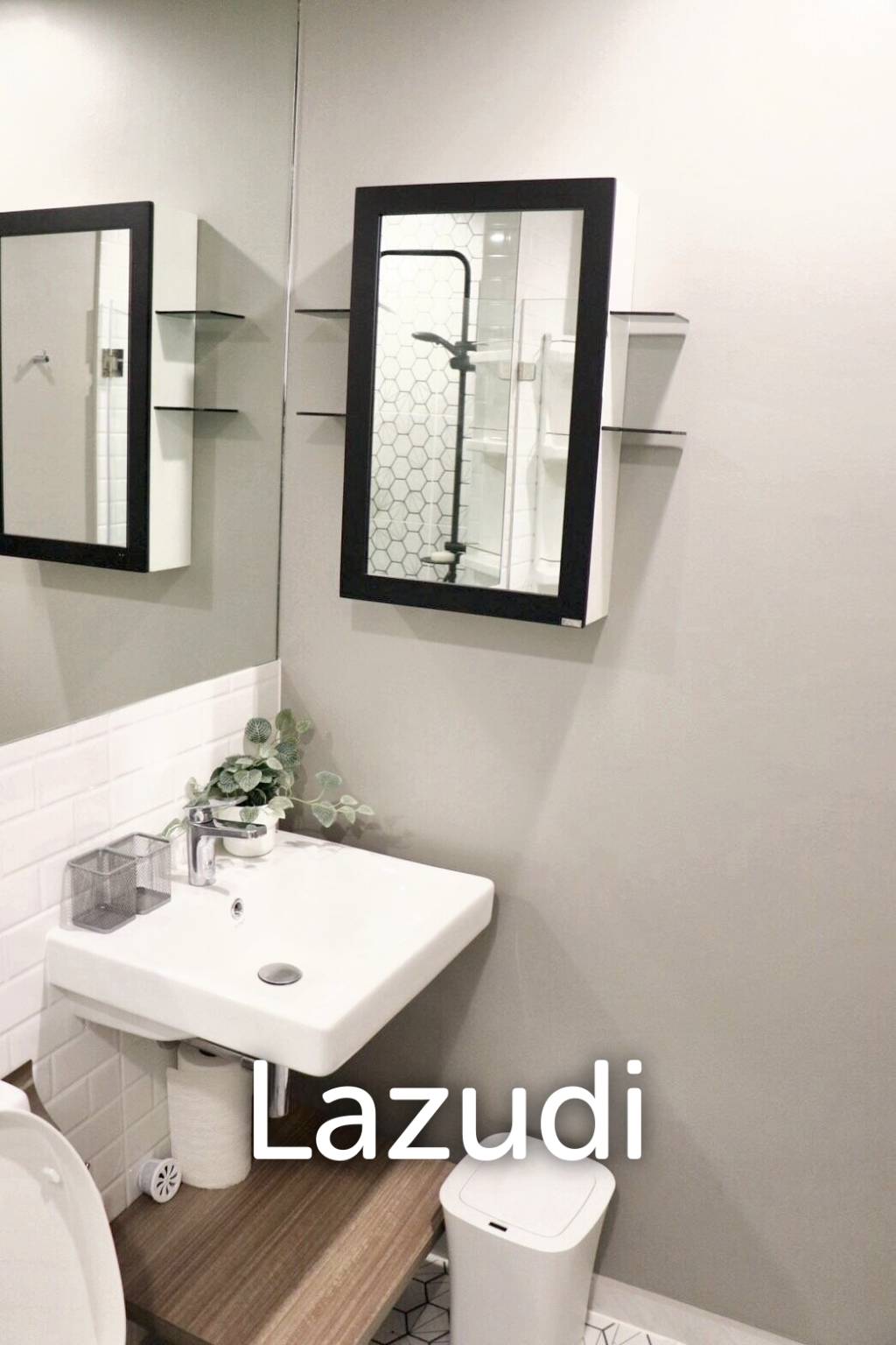 1 Bed 1 Bath 24 SQ.M Altitude Unicorn Sathorn-Tha Phra