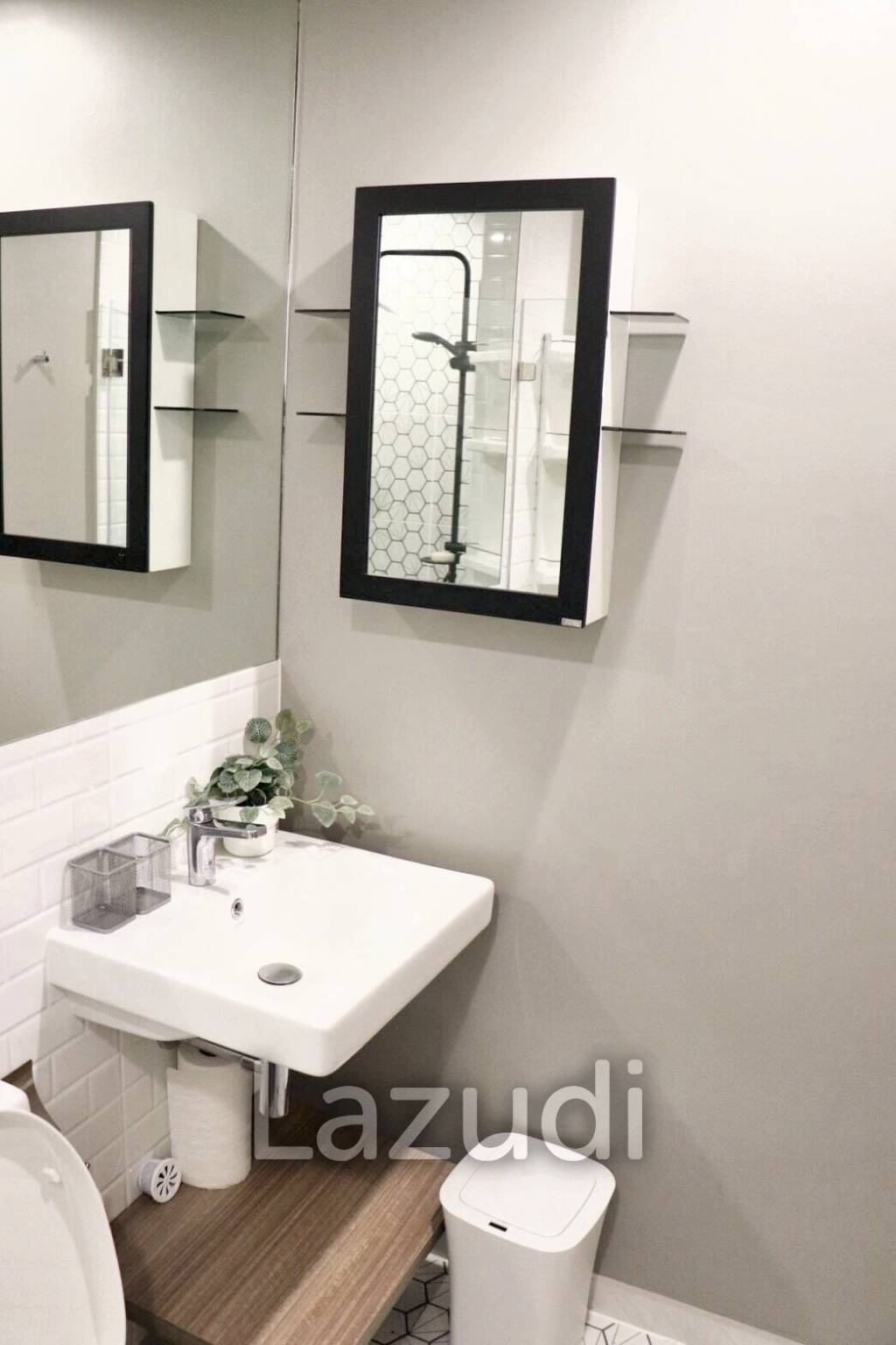 1 Bed 1 Bath 24 SQ.M Altitude Unicorn Sathorn-Tha Phra