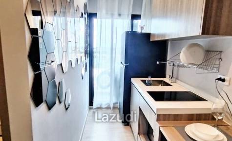 1 Bed 1 Bath 24 SQ.M Altitude Unicorn Sathorn-Tha Phra