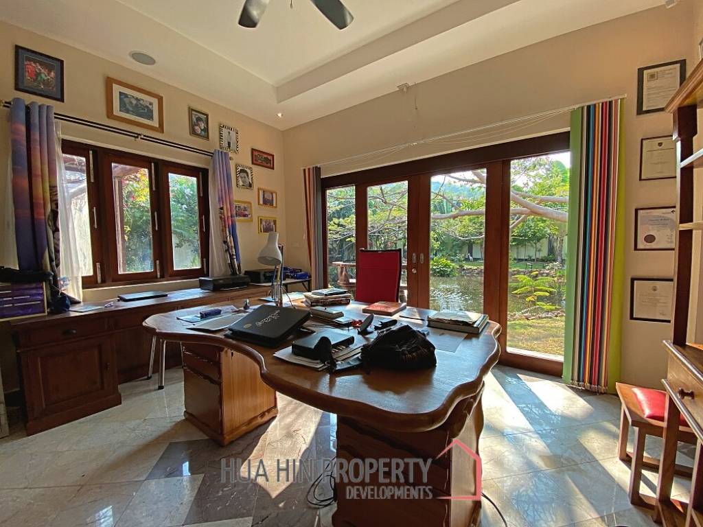 5 Bed 6 Bath Family Home For Sale on 1 Rai Land in Hana Mauka Village
