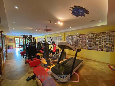 5 Bed 6 Bath Family Home For Sale on 1 Rai Land in Hana Mauka Village