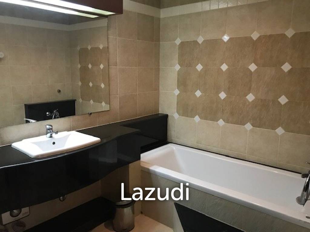 1 Bedroom for Sale in White House Condotel