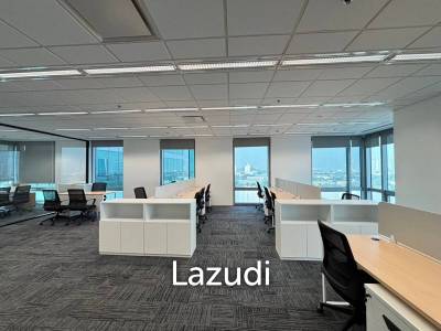 Ultra Luxury Office Space for rent in Phyathai