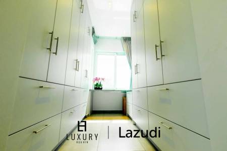 684 ตร.ม 3 เตียง 3 อาบน้ำ วิลล่า For ขาย