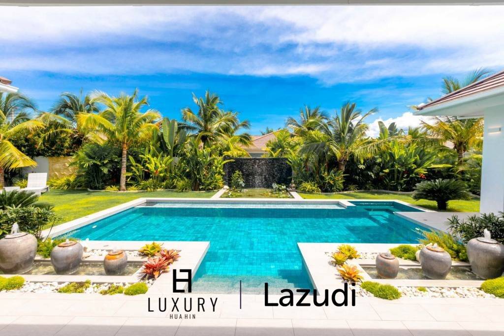 684 ตร.ม 3 เตียง 3 อาบน้ำ วิลล่า For ขาย