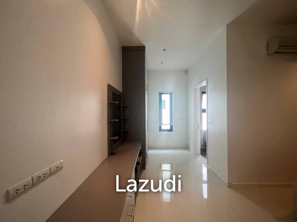 THE CLOUDS 1 : Quality 3 bed pool villa