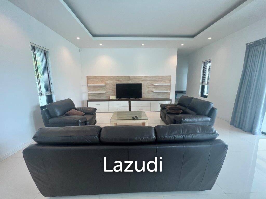 THE CLOUDS 1 : Quality 3 bed pool villa