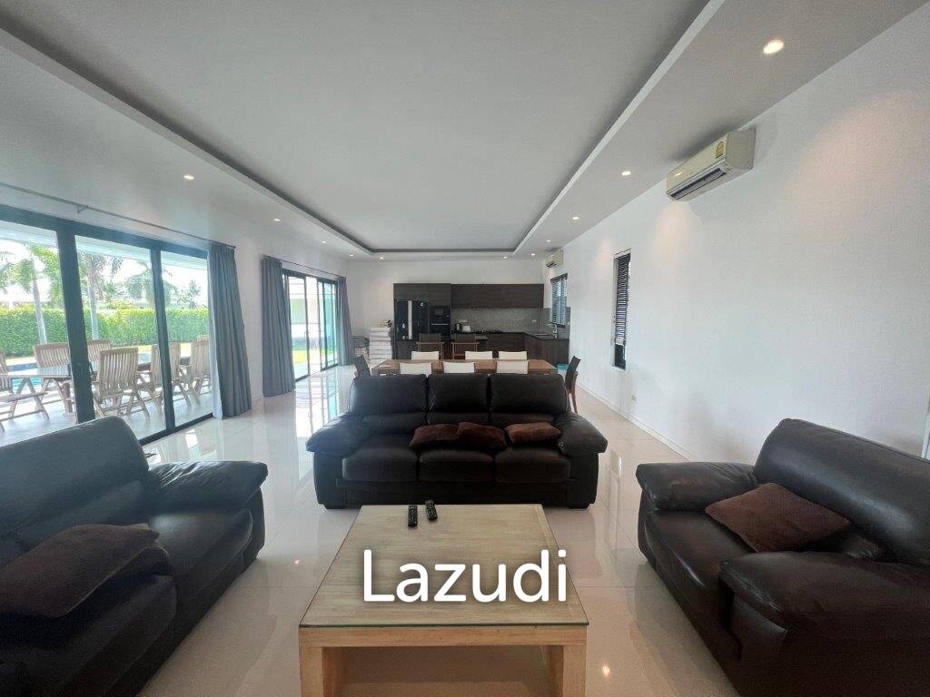 THE CLOUDS 1 : Quality 3 bed pool villa