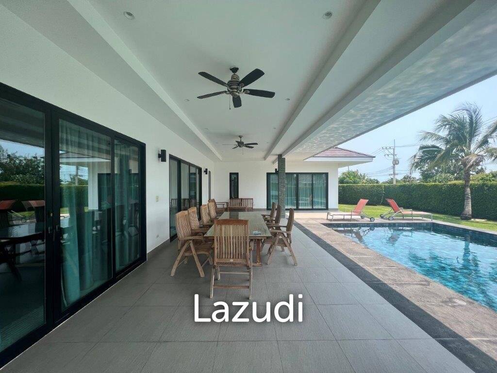 THE CLOUDS 1 : Quality 3 bed pool villa