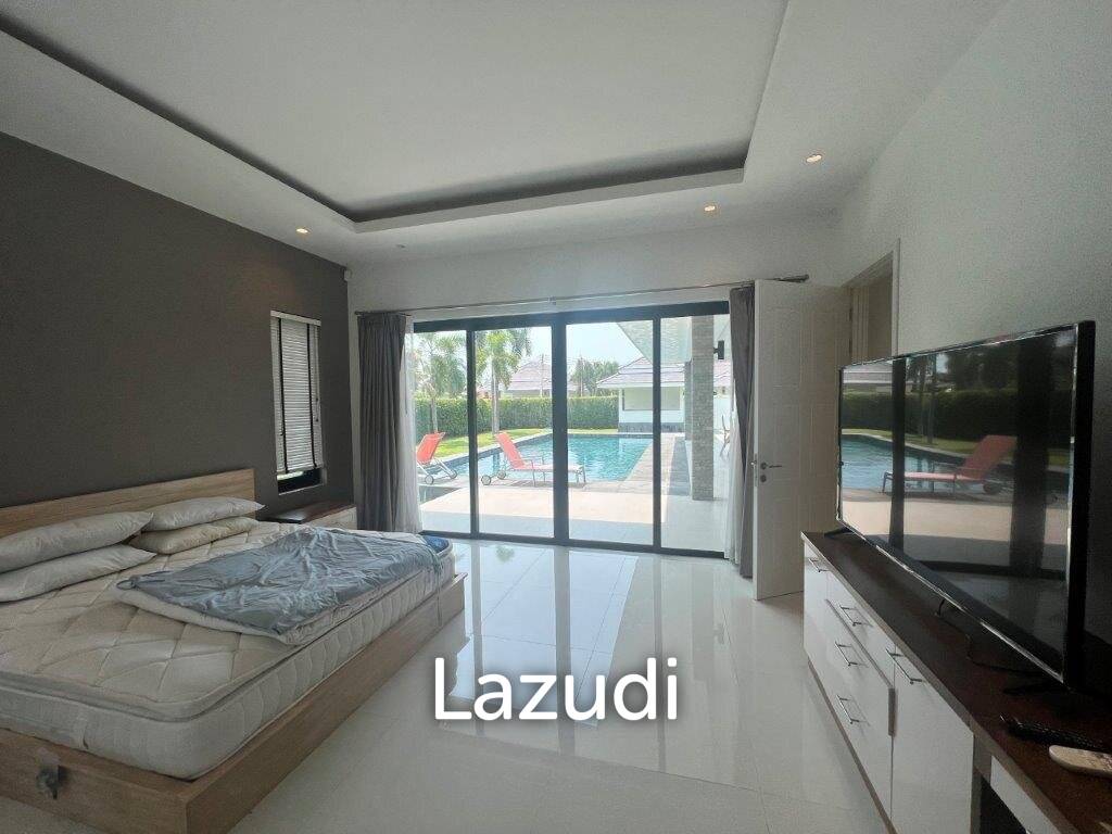 THE CLOUDS 1 : Quality 3 bed pool villa