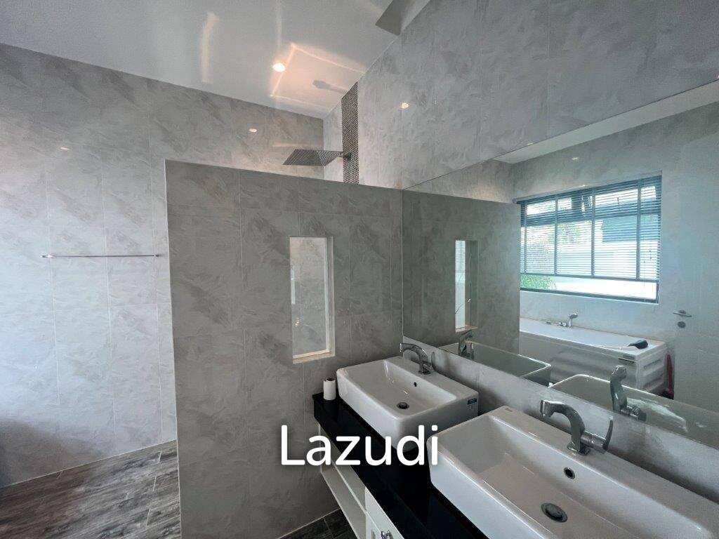 THE CLOUDS 1 : Quality 3 bed pool villa