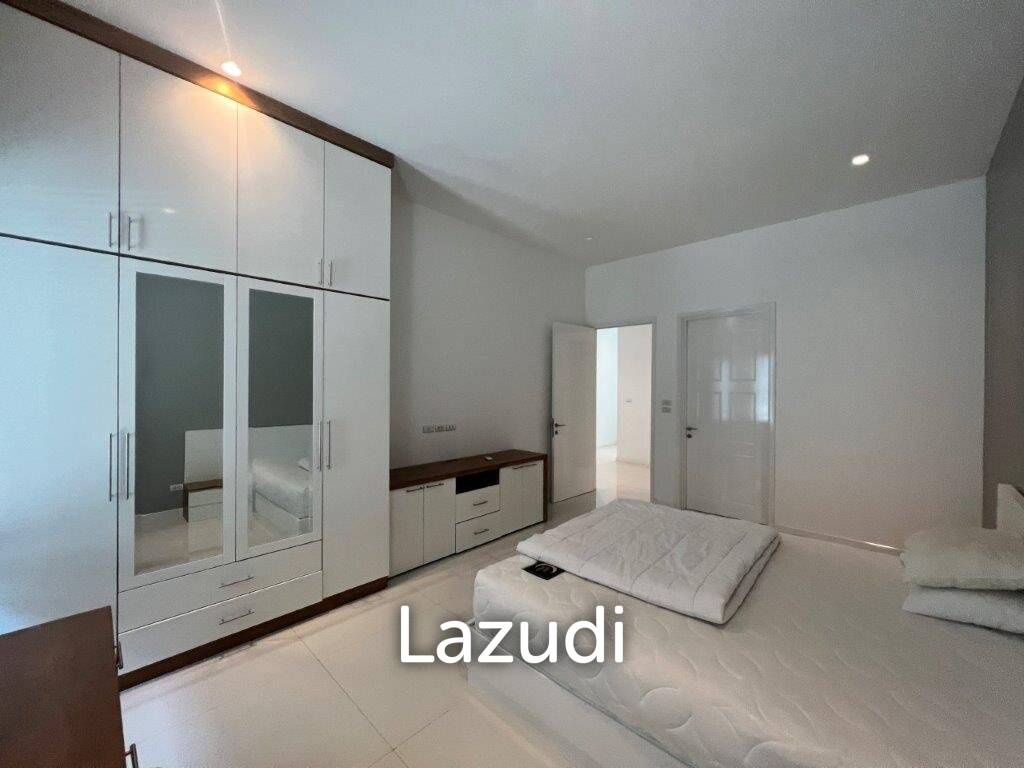 THE CLOUDS 1 : Quality 3 bed pool villa