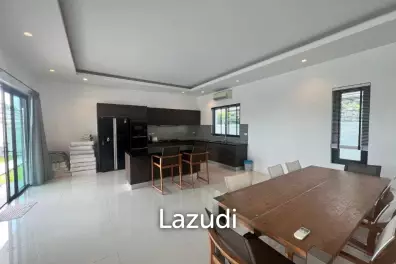 THE CLOUDS 1 : Quality 3 bed pool villa